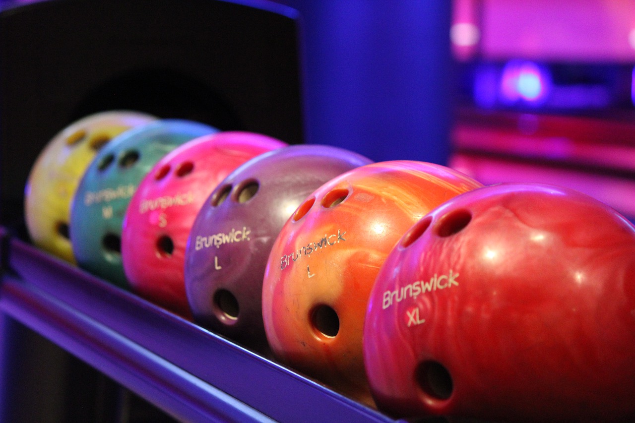 Bowling wrist support